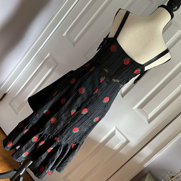 Elegant Black Whymsygoth Dress with Red Rose Accents - Picture 11 of 14